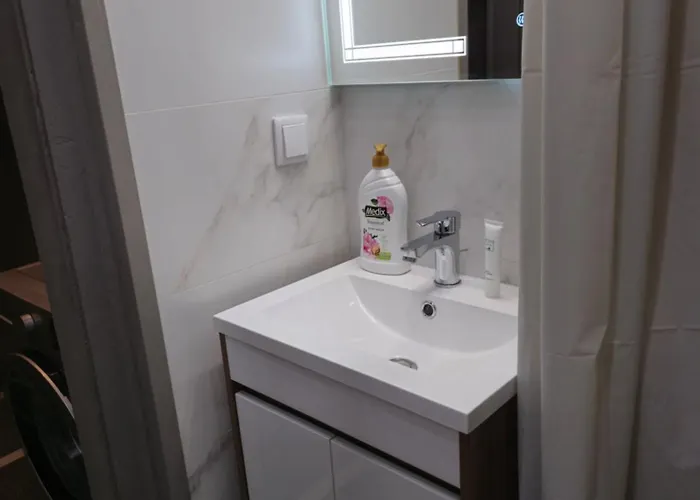 New Premium Cozy In The Center Next To Ndk * Σόφια