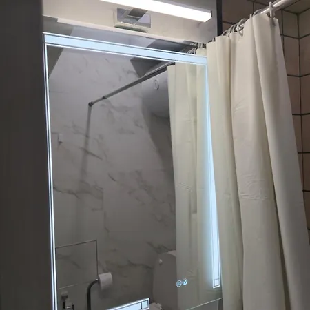 New Premium Cozy In The Center Next To Ndk * סופיה