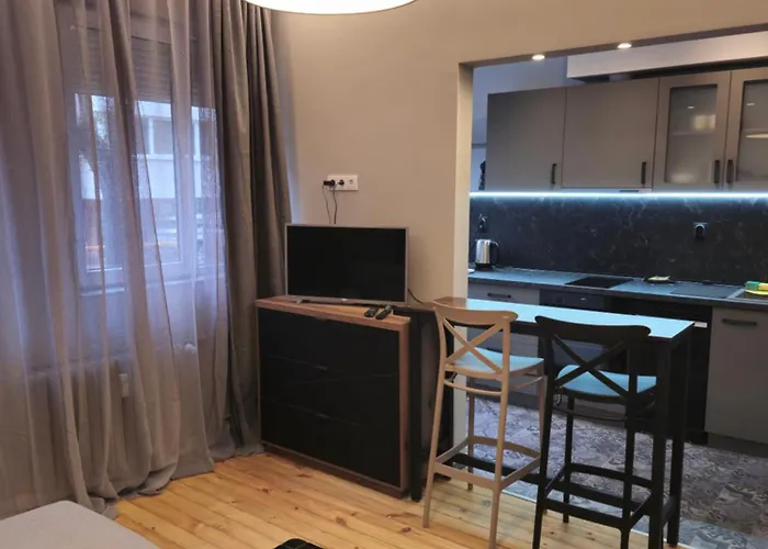 New Premium Cozy In The Center Next To Ndk *